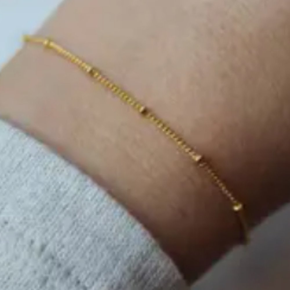 Ida James- Estella Dew Drop Bracelet